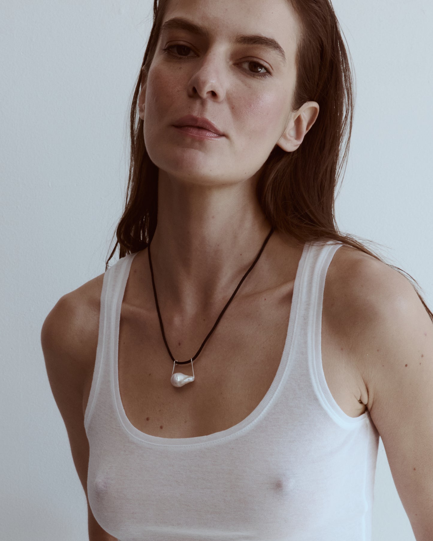 BAROQUE PEARL PENDANT